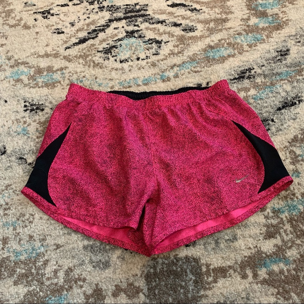 🎈3/$25 Nike Dri-Fit Pink and Black Speckled Athletic Running Shorts! - Picture 1 of 3